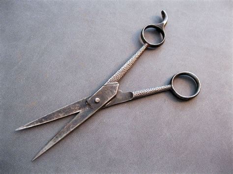 vintage hair cutting scissors